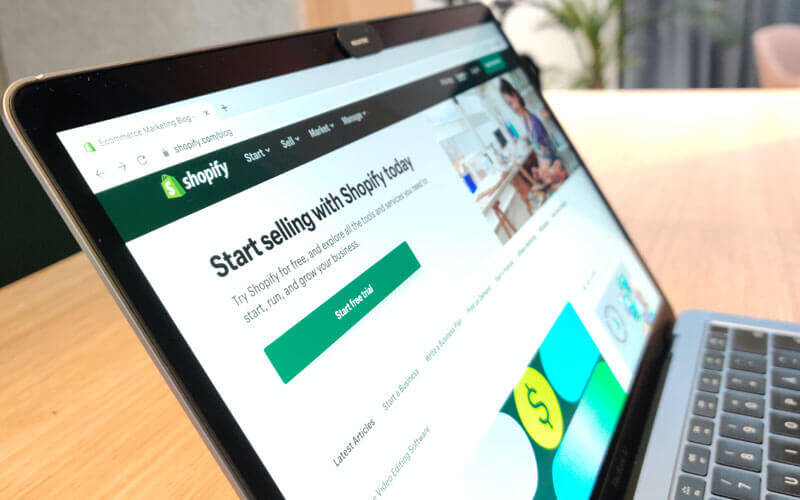 Shopify mağaza açmak